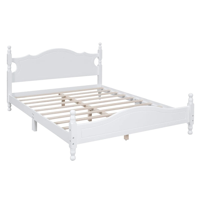 Lit plateforme queen en bois blanc d'inspiration vintage
