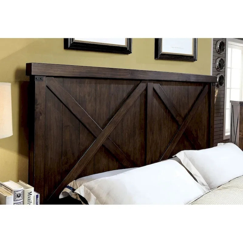 Lit en bois finition noyer foncé
